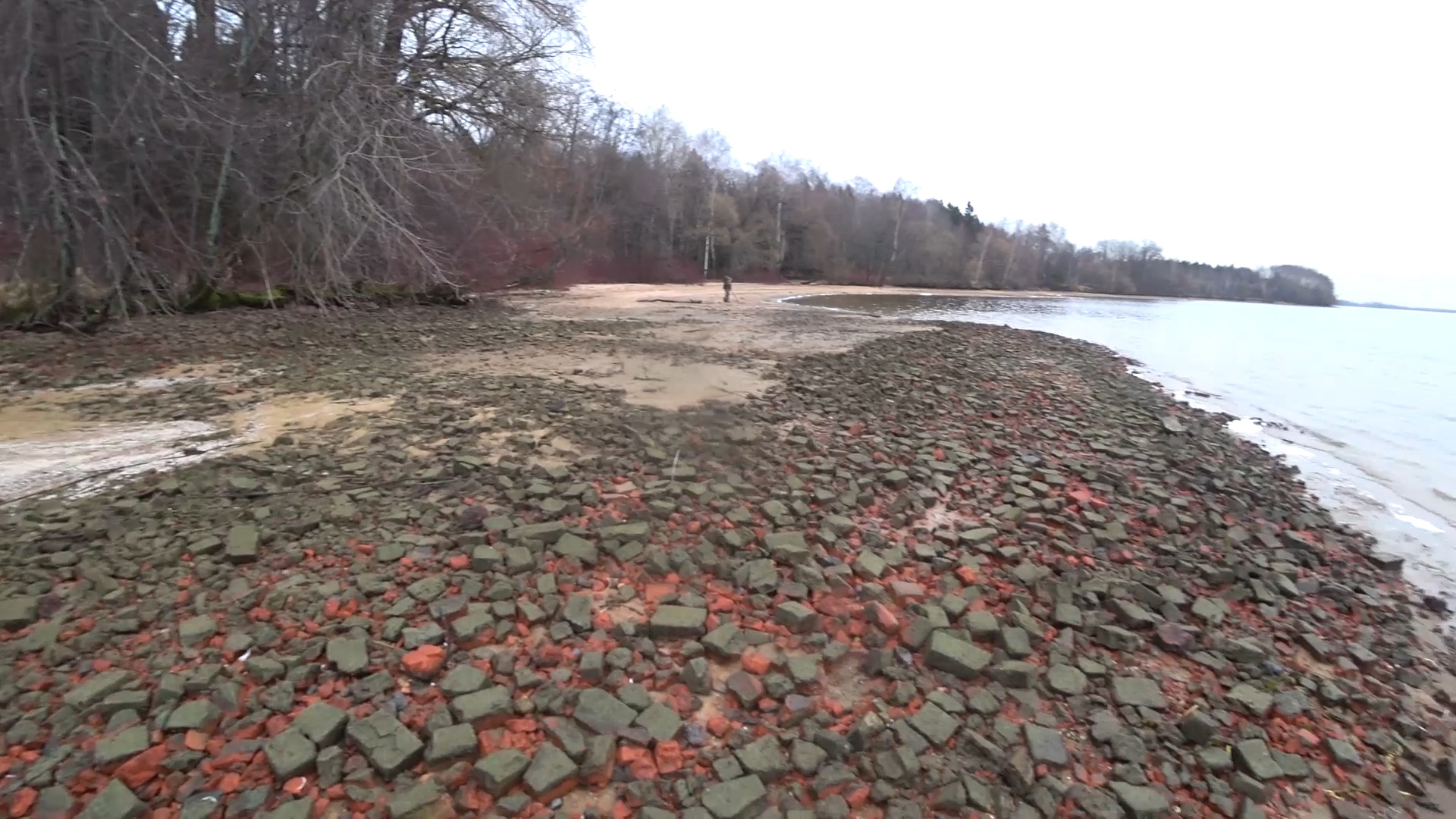 They drained the reservoir, found a plane and the foundation of an ancient church! - My, Search engine, Treasure hunt, Find, Metal detector, Video, Longpost