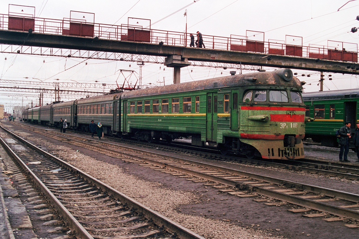 Long, green, smells like sausage! Or electric trains in natural colors - Train, Railway, A train, The photo, Retro, the USSR, Moscow, Leningrad, Longpost