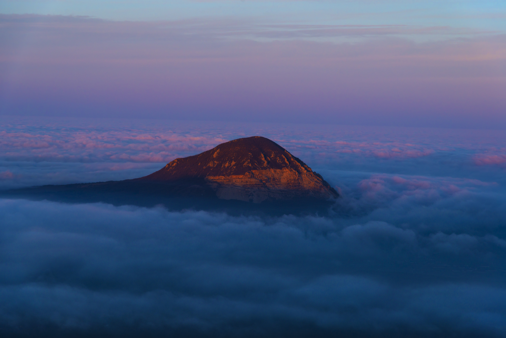 Sunset on Mount Beshtau on Christmas Eve - My, Beshtau, Sunset, Clouds, Longpost, Nature