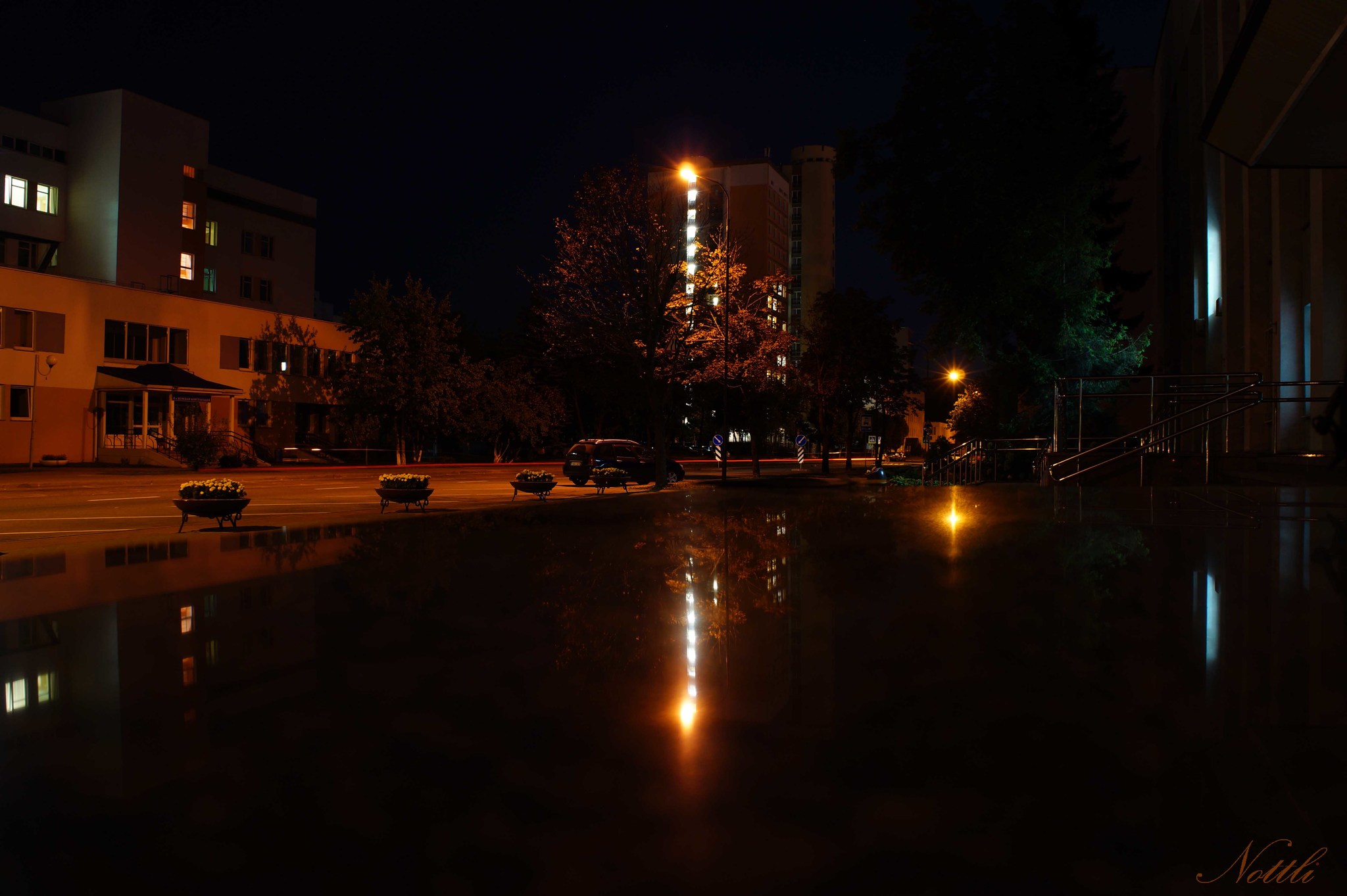 Minsk in the light of lanterns. Part 1 - My, Minsk, Republic of Belarus, The photo, Таймлапс, Night, Longpost