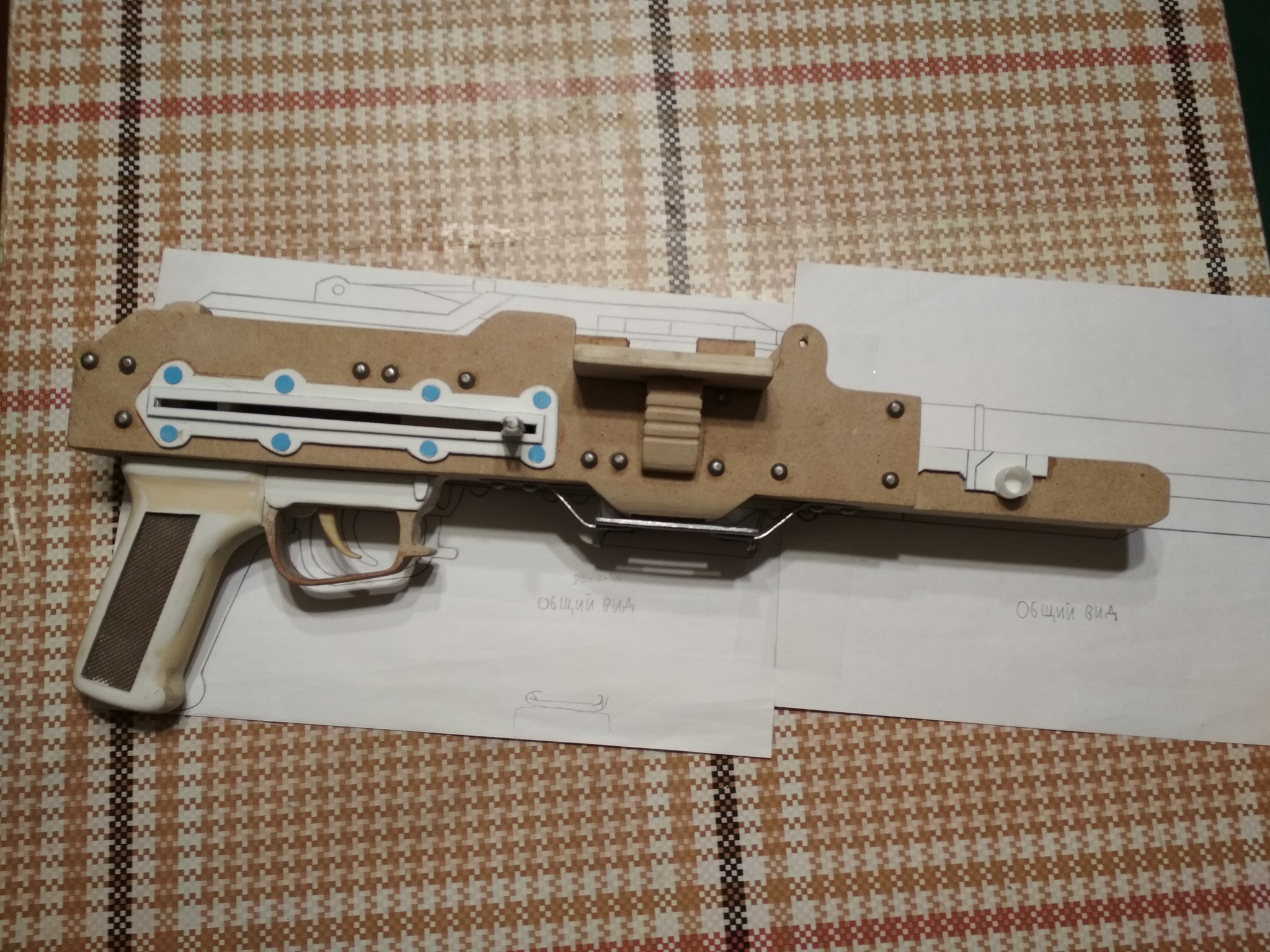 In short, a PCM layout made of wood - My, Weapon, Machine gun, Kalashnikov, With your own hands, Needlework, Needlework with process, Woodworking, Layout, Video, Longpost