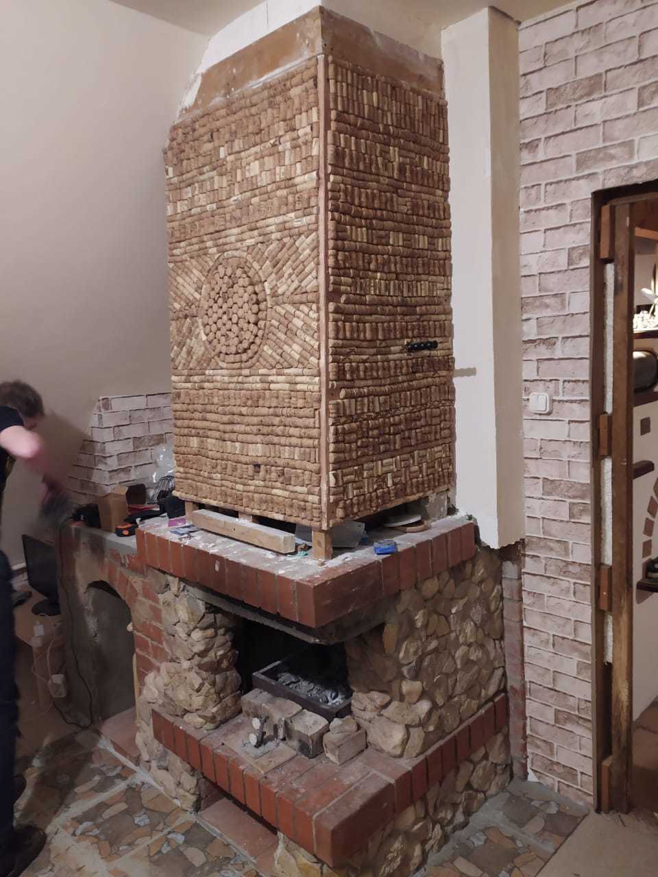 Decorating the fireplace with wine corks - Wine corks, Crafts, Needlework with process, Fireplace, Longpost