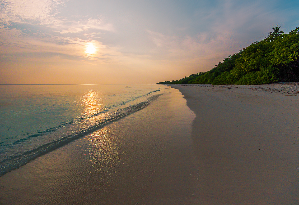 Strange colors of Fulhadhoo - My, Maldives, Travels, Landscape, The photo, Ocean, wildlife, Sunset, Family holiday, Longpost