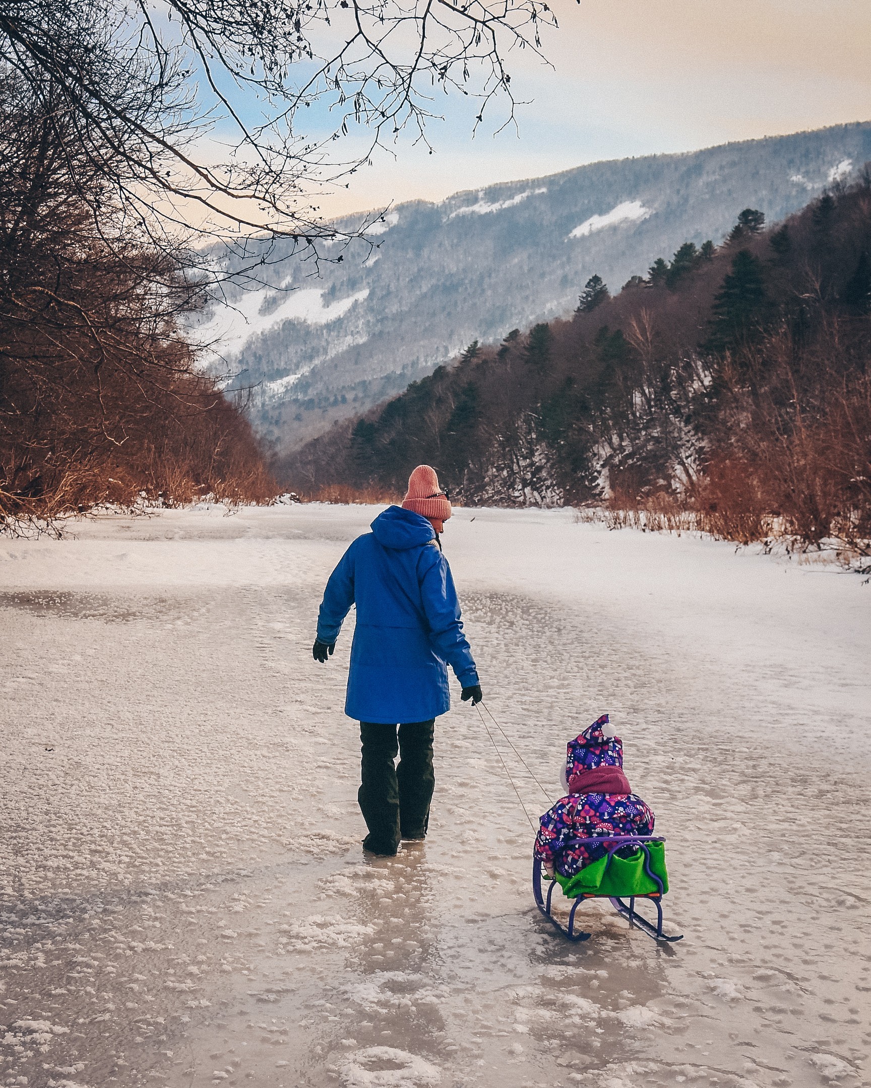 Walk along the Cheeks of the Dardanelles gorge. Primorye, Tigrovaya River - My, Primorsky Krai, Partizansky District, Dardanelles, Sled, Longpost, Children