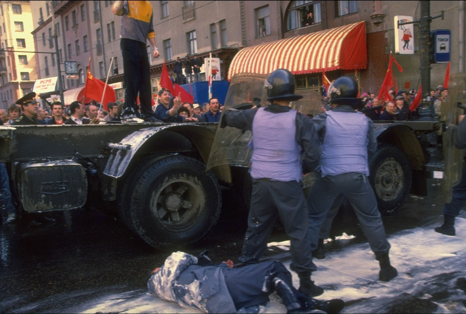 Россия 1993 год Кровавый первомай - Россия, 90-е, Длиннопост, Подборка, Фотография