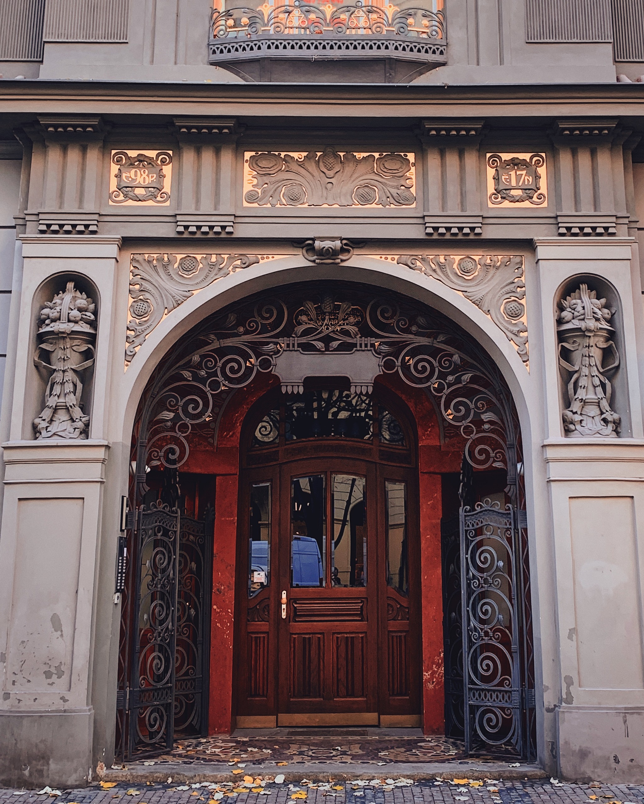 The most beautiful house on the street of the most expensive boutiques in Prague - My, Prague, Czech, Europe, Architecture, Longpost, The photo