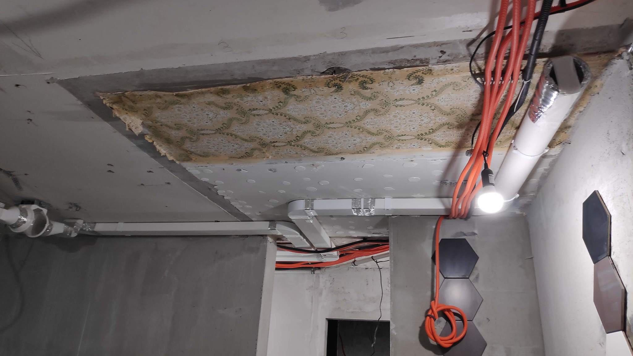 Apartment renovation with redevelopment. Part 4. Exhaust ventilation. Shower installation - My, Repair, Redevelopment, Longpost