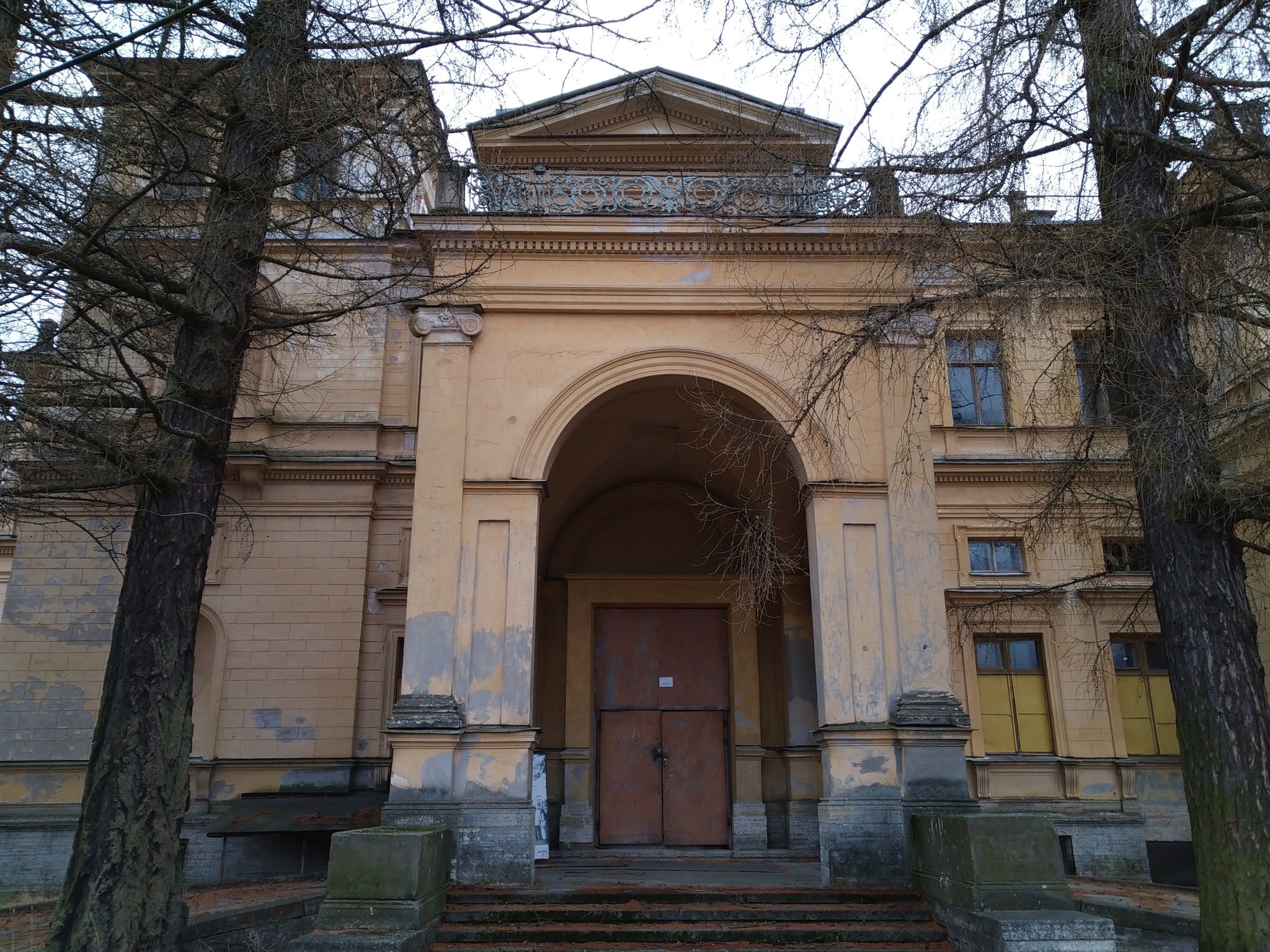 Palace of Grand Duke Mikhail Nikolaevich. Mikhailovskaya Dacha, near St. Petersburg - My, Saint Petersburg, Peterhof, Strelna, The photo, Abandoned, Longpost