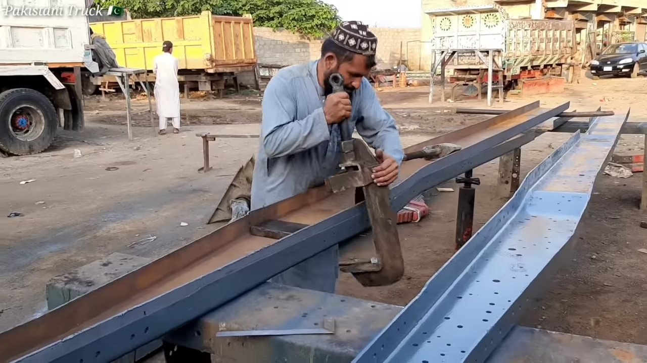 Pakistani clamp - Clamp, Pakistan, Auto repair, Truck, GIF, Longpost