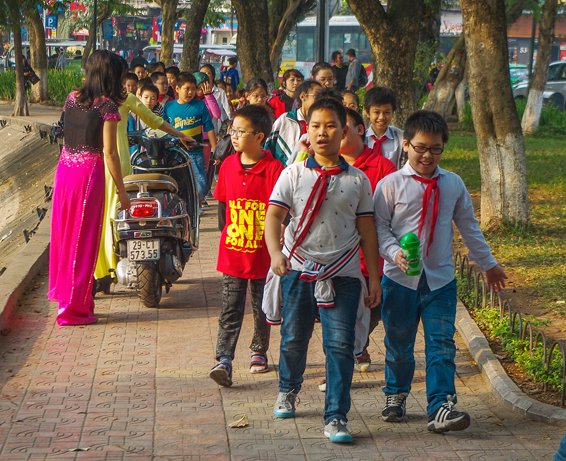 Vietnam, street photography - My, Vietnam, Travels, The photo, People, Town, Wild tourism, Fashion, Longpost