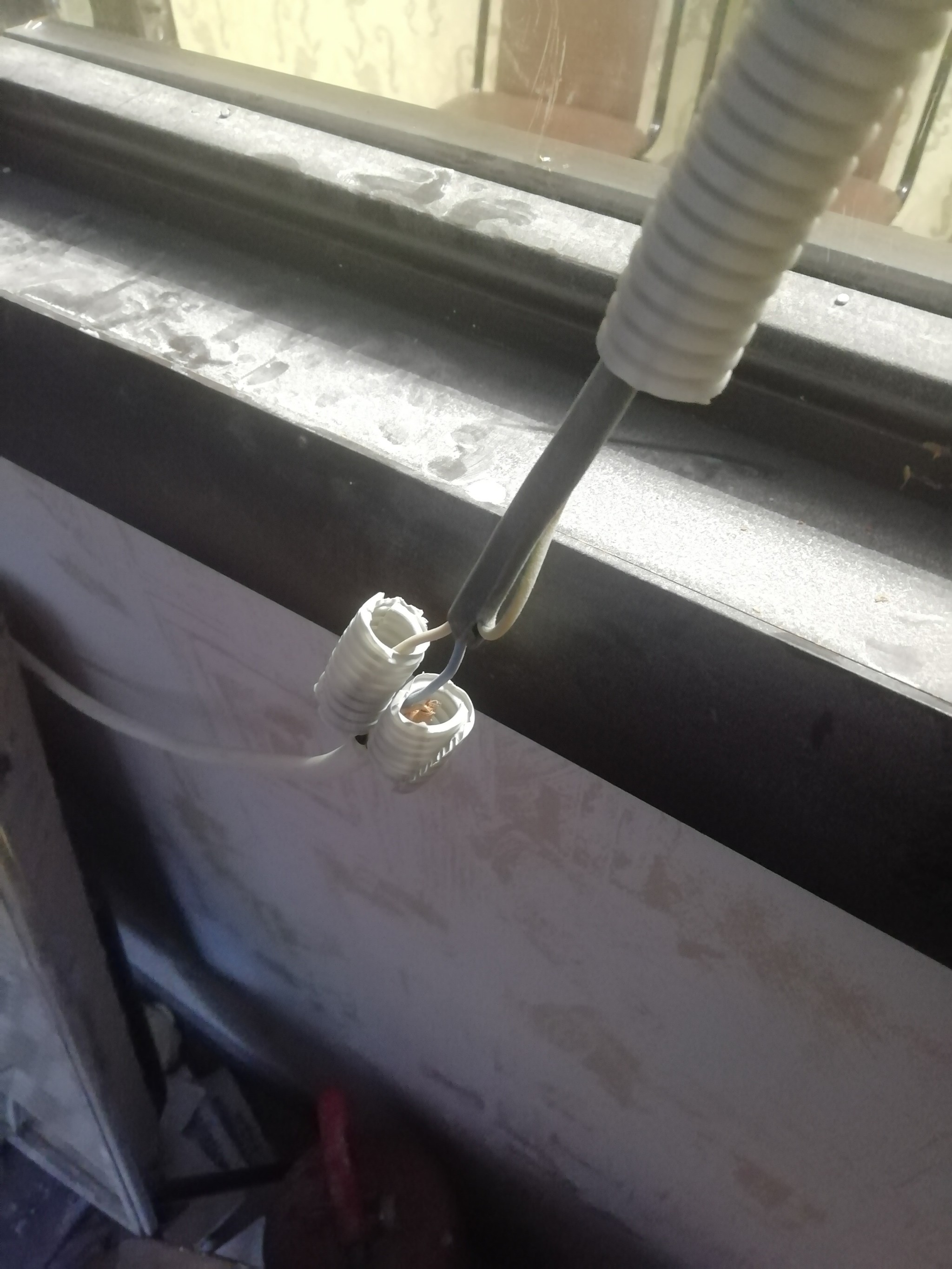 What do you know about insulating and connecting conductors! - My, Twisting, Electrician, Longpost