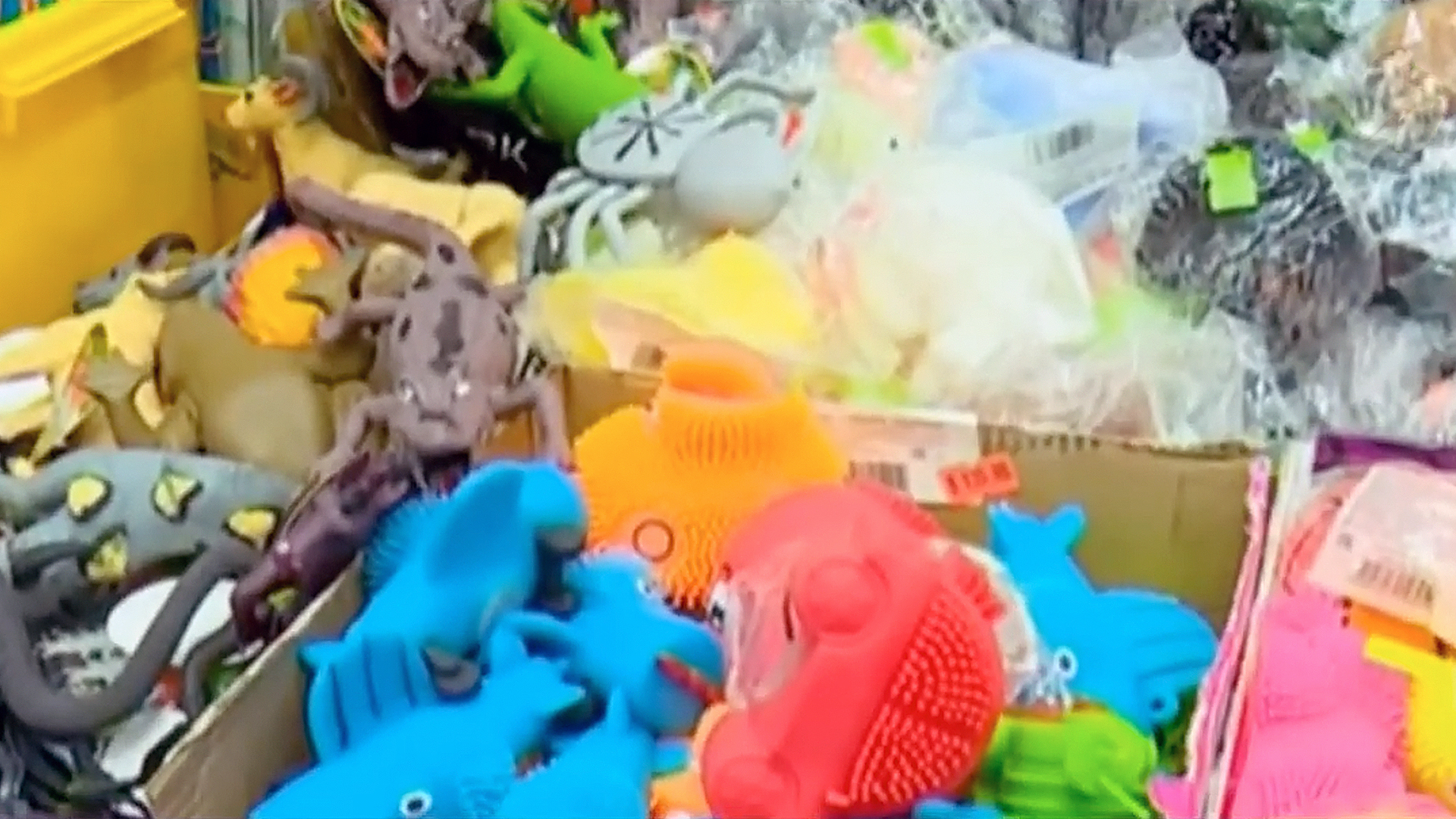 Counterfeit toys from China - Safety, Control, Products, Violation, Quality, Society, Children, Video, Longpost