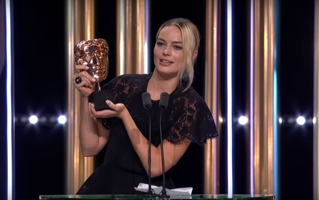 Brad Pitt's joke performed by Margot Robbie at the BAFTA ceremony - Bafta, Margot Robbie, Brad Pitt, Quentin Tarantino, Brexit, Humor, Video, Actors and actresses, Celebrities