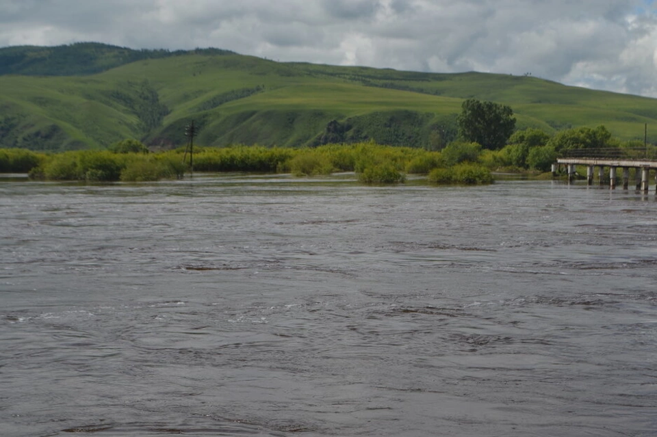 Residents of Mogocha: Due to a non-functioning pumping station, sewage is dumped directly into the river - news, Transbaikalia, Mogocha, Feces, River, Amazar, Negative