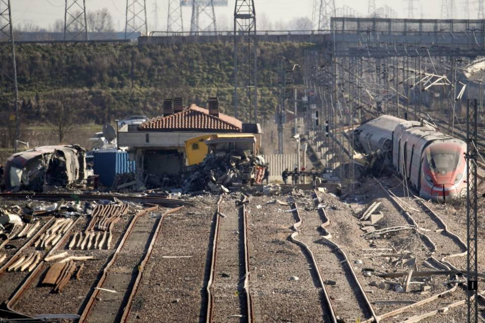 Red Arrow disaster - Railway, Crash, Longpost, Italy