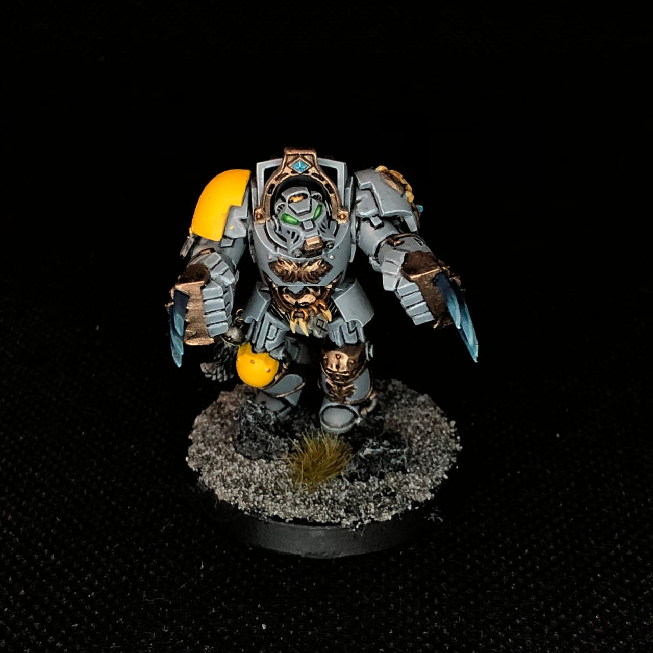 A little Wolf Guard for your feed - My, Wh miniatures, Warhammer 40k, Space wolves, Miniature, Wh painting, Longpost