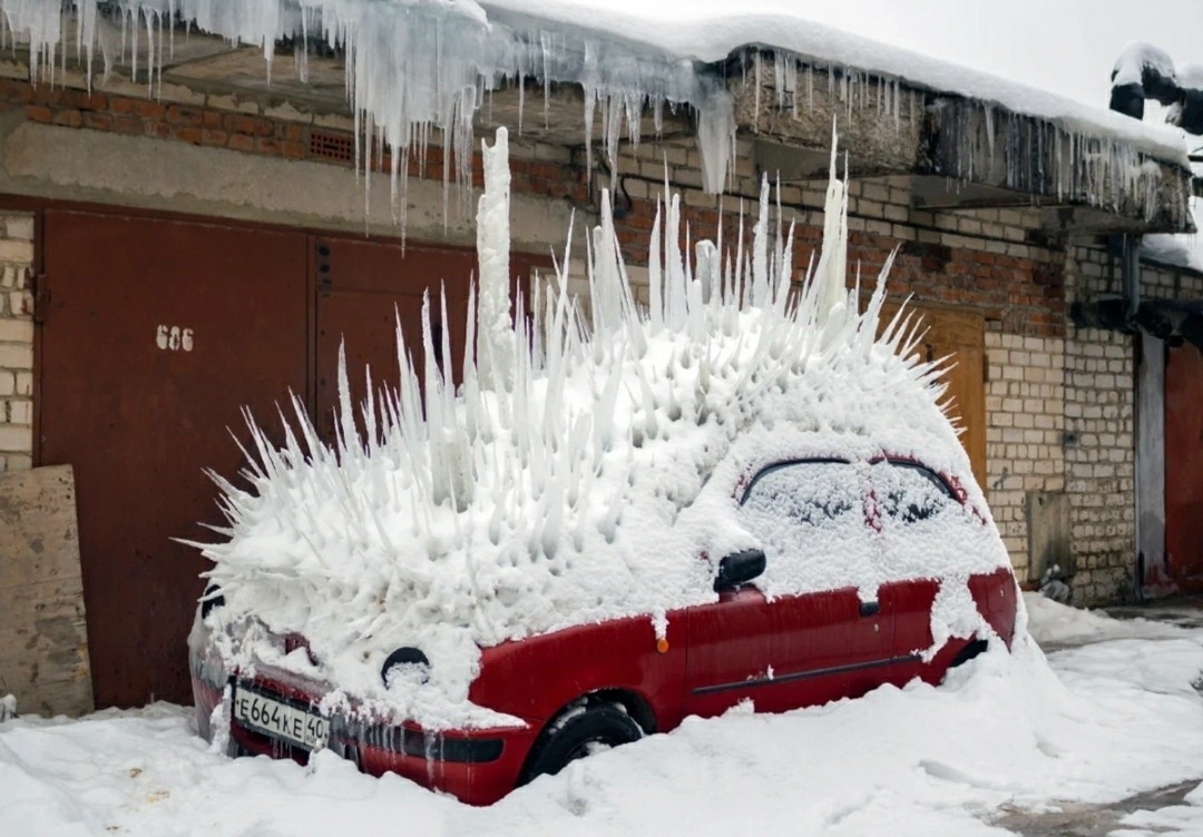 Yozhmobile - Car, Stalagmites, Snow, Icicles