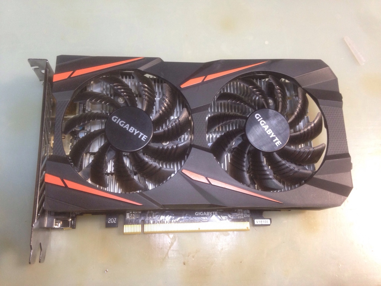 Видеокарта Gigabyte RX 460 после специалистов. Борьба за жизнь - Моё, Ремонт техники, Видеокарта, Восстановление, Плохой сервис, Последствия, Будни сервиса, Беспощадность, Rx, Видео, Длиннопост