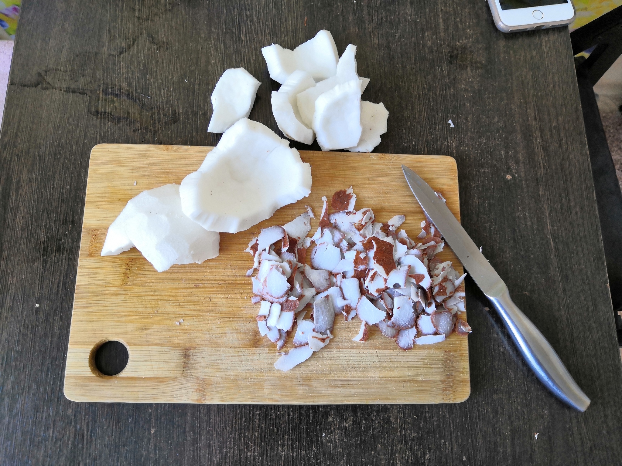 Как приготовить кокосовую стружку и кокосовое молоко? - рецепт с пошаговым фото.