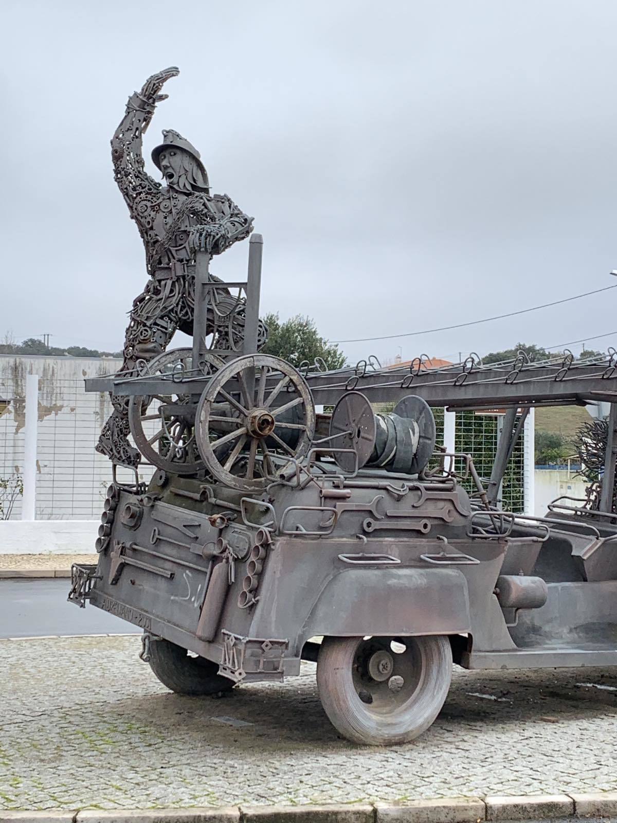 Monument to firefighters - My, Portugal, Firefighters, Welder, Monument, Longpost