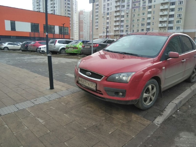 Khimki parking on lawns and sidewalks, what to do? The do-gooder doesn't work? - My, Khimki, Gai, Неправильная парковка, Longpost