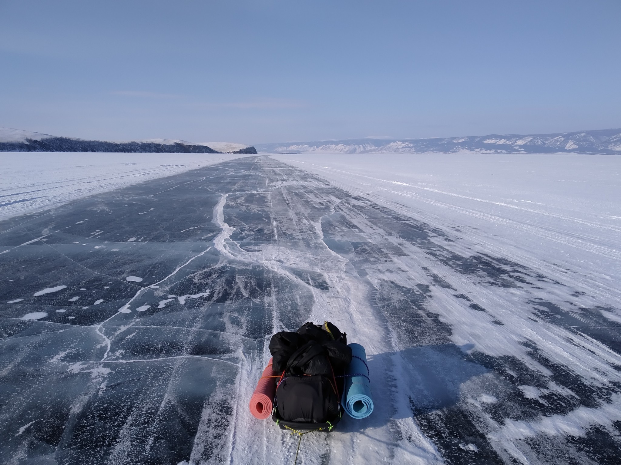   Winter sea man   Winter sea man      Depositphotos