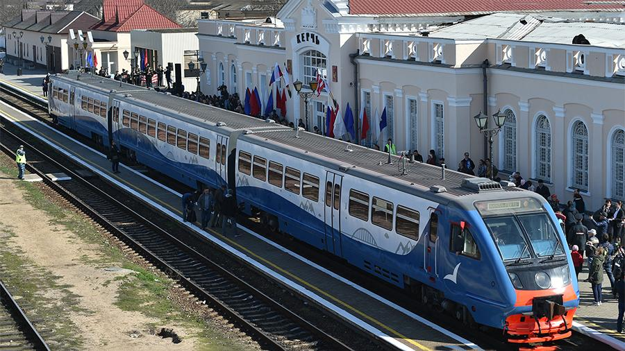 Рельсовый автобус в Крыму - Железная Дорога, Рельсовый автобус, Длиннопост, Крым, Видео