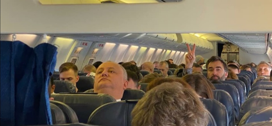 The President of Moldova has been flying in economy class cabins for three years now. - Moldova, The president, Airplane, Power, People, Democracy, Longpost, Igor Dodon