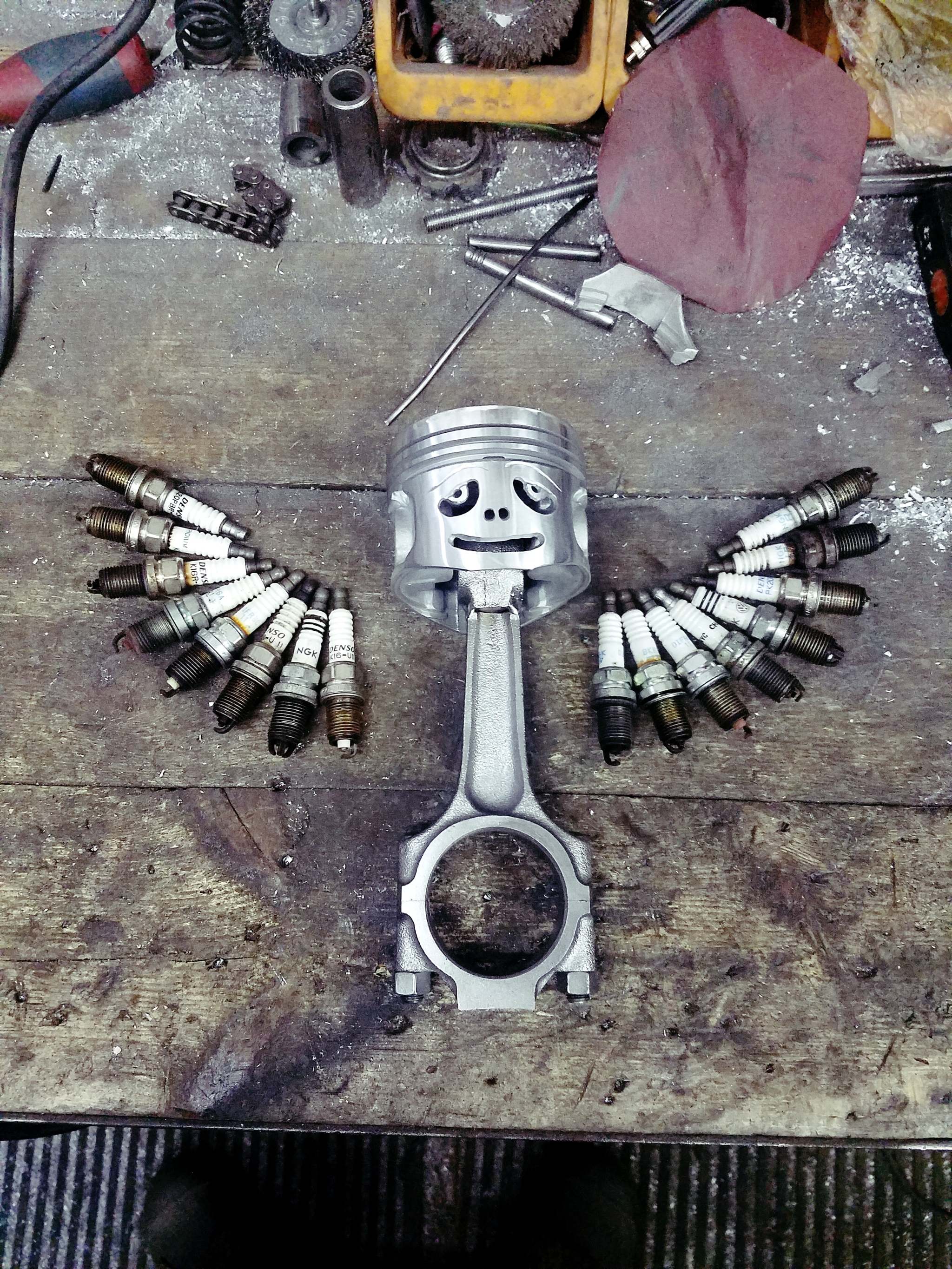 Angel of internal combustion - My, Welding, Piston, Clock, Auto, Angel, Needlework, With your own hands, Video, Longpost, Needlework with process