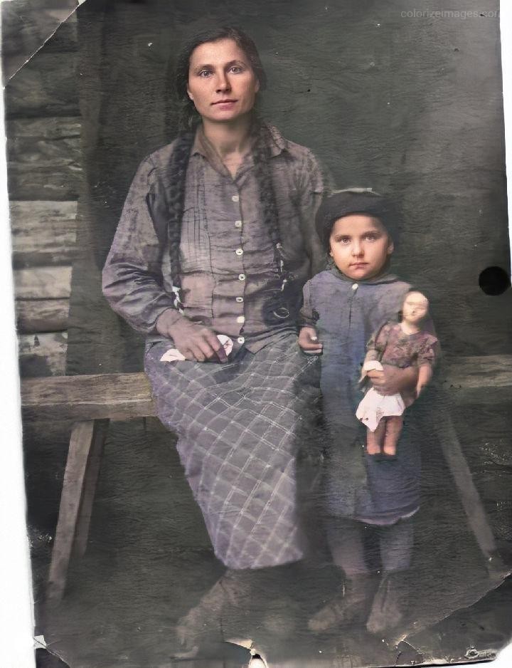 Great-grandmother with grandmother 1942-1943 - Remini, Нейронные сети, Old photo, The photo, Longpost