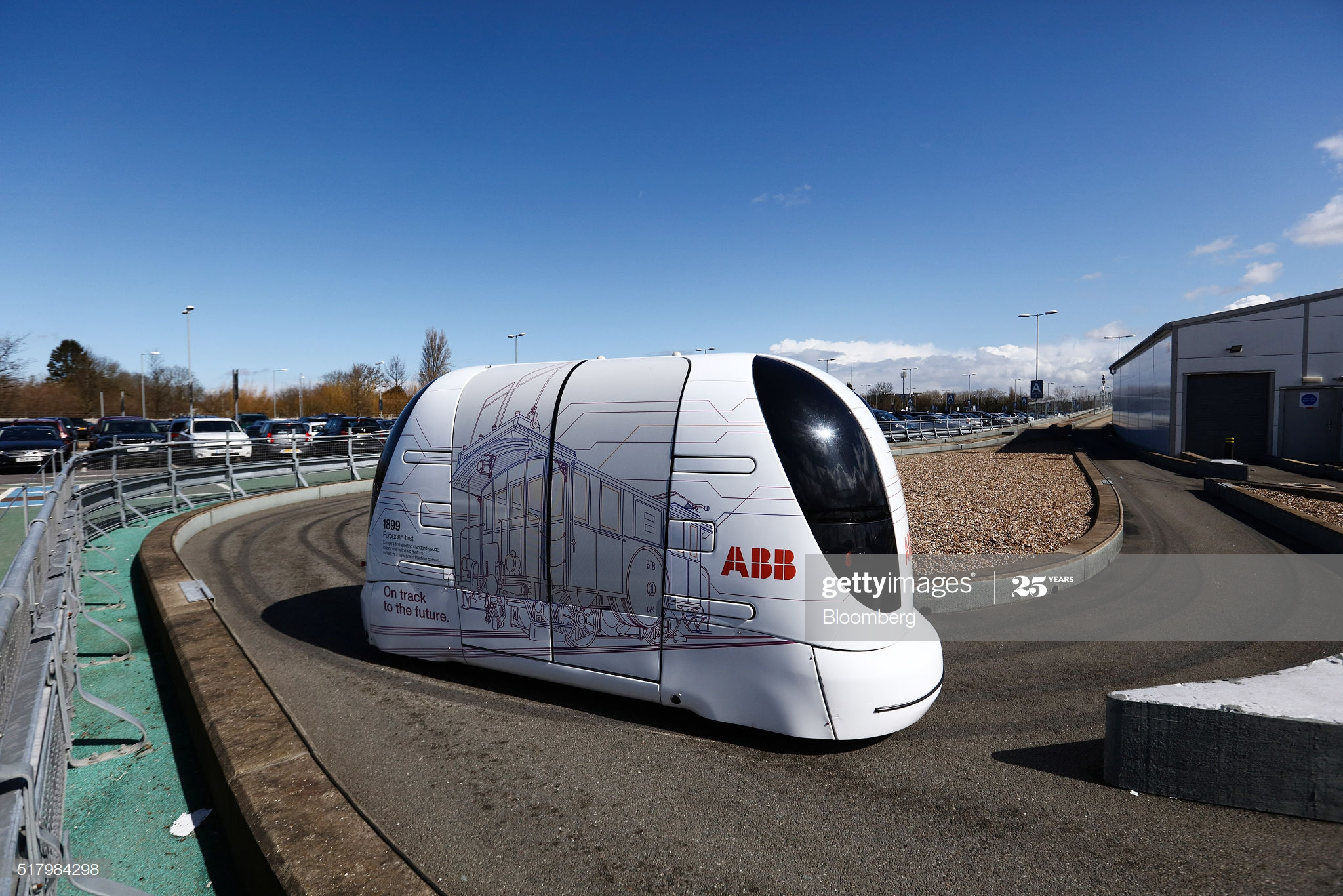 Heathrow driverless transport - London Heathrow, London, Great Britain, Unmanned vehicles, Industrial Design, Video, Longpost