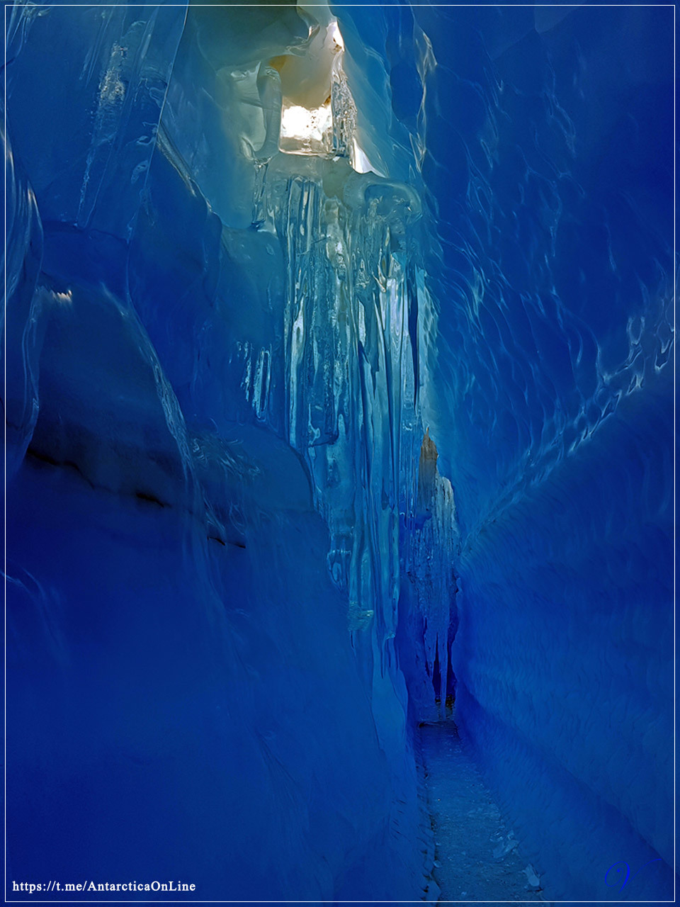 Ice, caves and Antarctic icicles - My, Antarctica, Antarctica On-Line, Novolazarevskaya Station, Caves, Icicles, Longpost