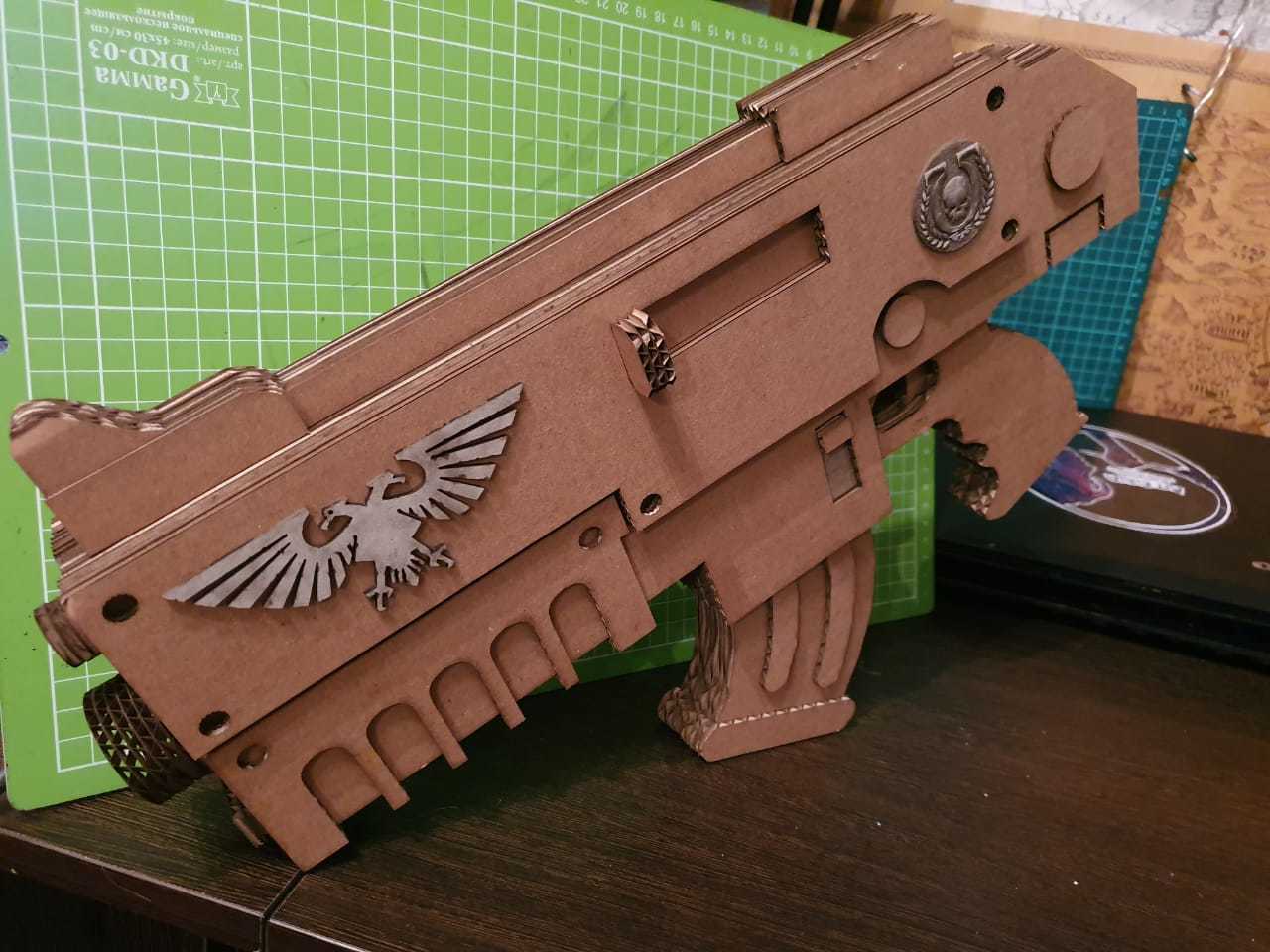 Bolter, cardboard, Warhammer - My, Warhammer, Cardboard, Laser cutting, With your own hands, Crafts, Longpost, Weapon, Needlework without process