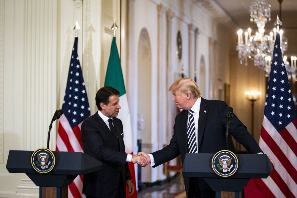 Trump ordered the US government to help Italy - Coronavirus, Politics, USA, Italy, Donald Trump, Help, news