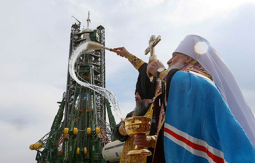 Вербный день космонавтики - Моё, Праздники, Юрий Гагарин, Вербное воскресенье, Открытка, Поздравление, Вопрос, Текст, 12 апреля - День космонавтики