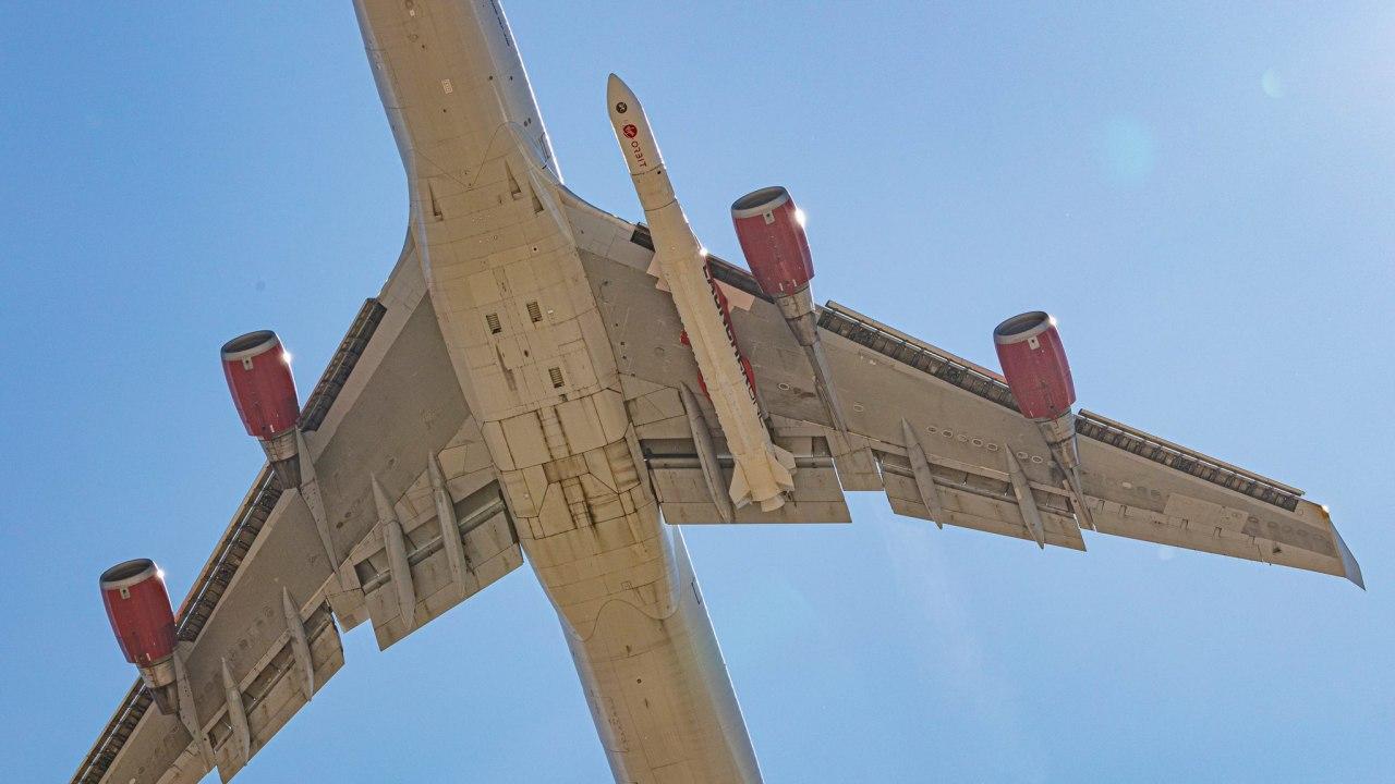 Virgin Orbit successfully completed the final test before the first launch of the LauncherOne rocket and received a Pentagon contract - Running, Private astronautics, Cosmonautics, Longpost, Virgin Orbit