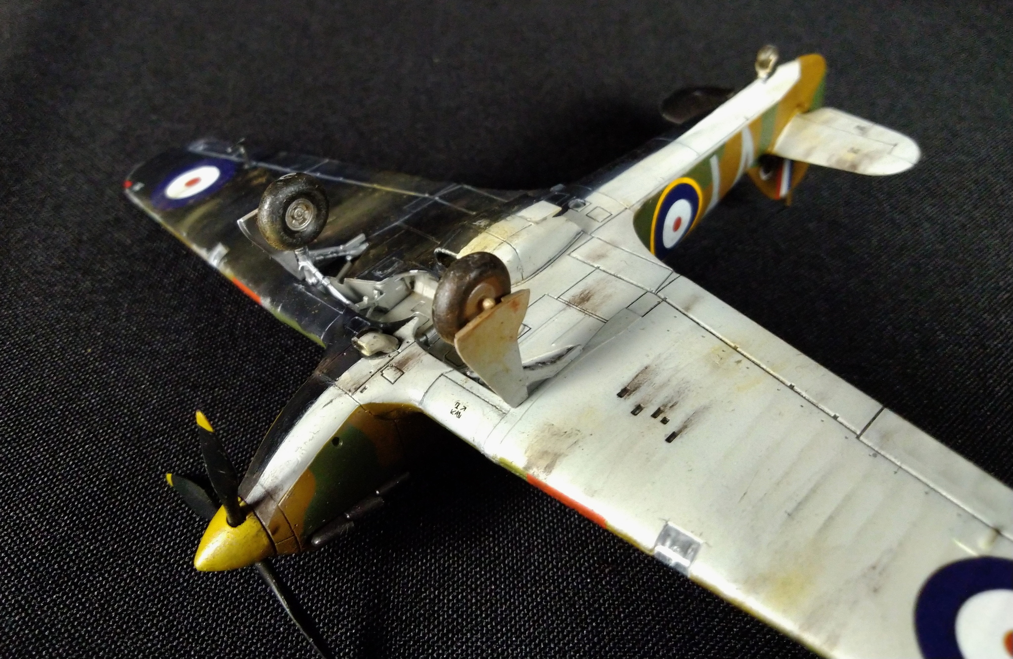 Hurricane in English. Hawker Hurricane Mk.I - My, Stand modeling, Prefabricated model, Aircraft modeling, Story, The Second World War, Battle of Britain, Fighter, Longpost