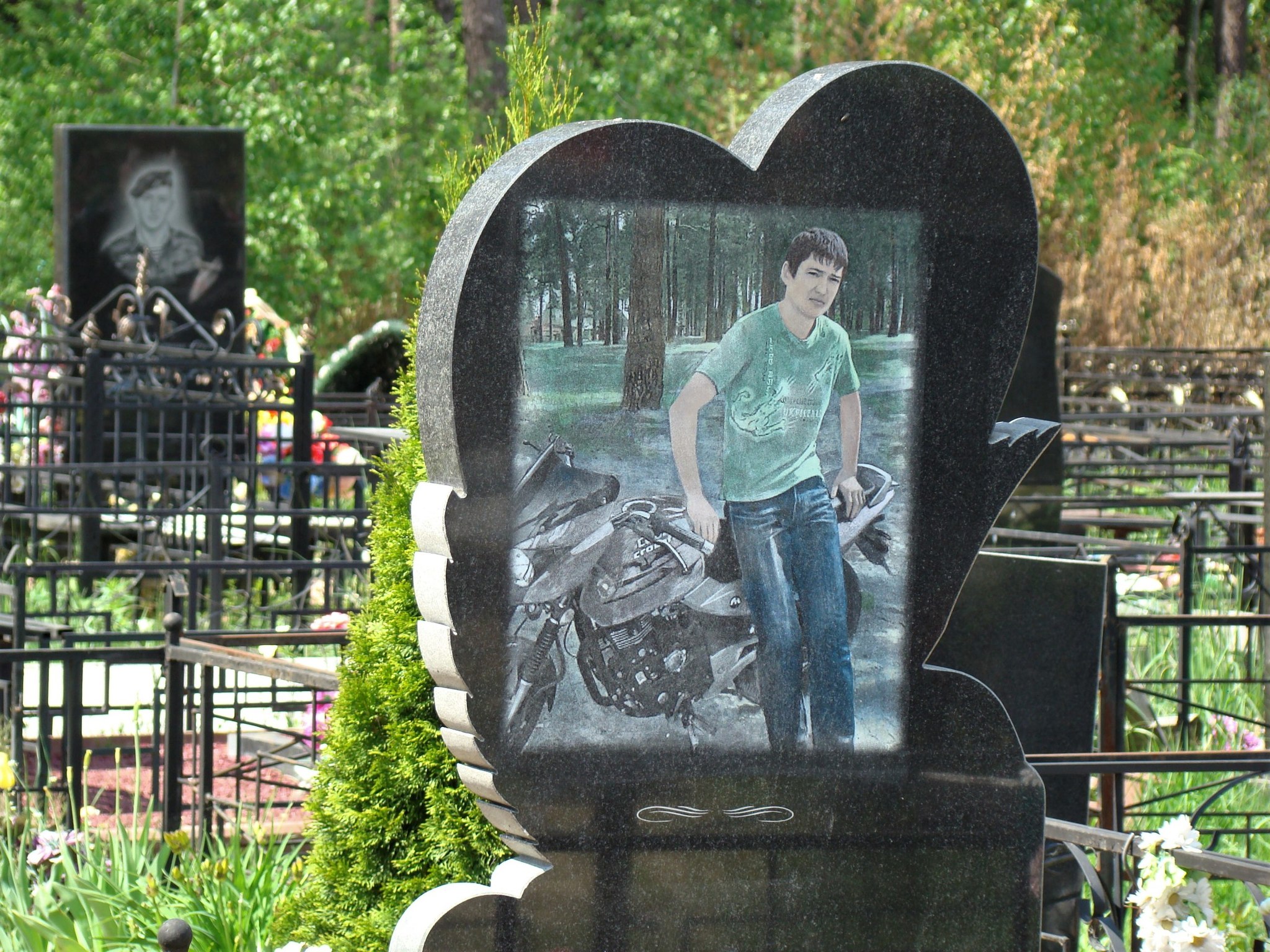 Transport on tombstones - My, Cemetery, Grave, Death, Transport, Headstone, Tag for beauty, Russia, Longpost