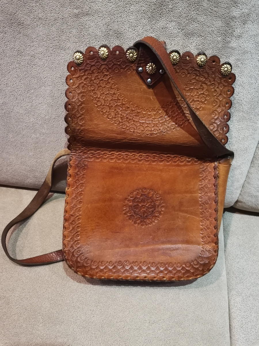 Need help from knowledgeable people - My, Leather products, Natural leather, Leather Craftsmen, Longpost