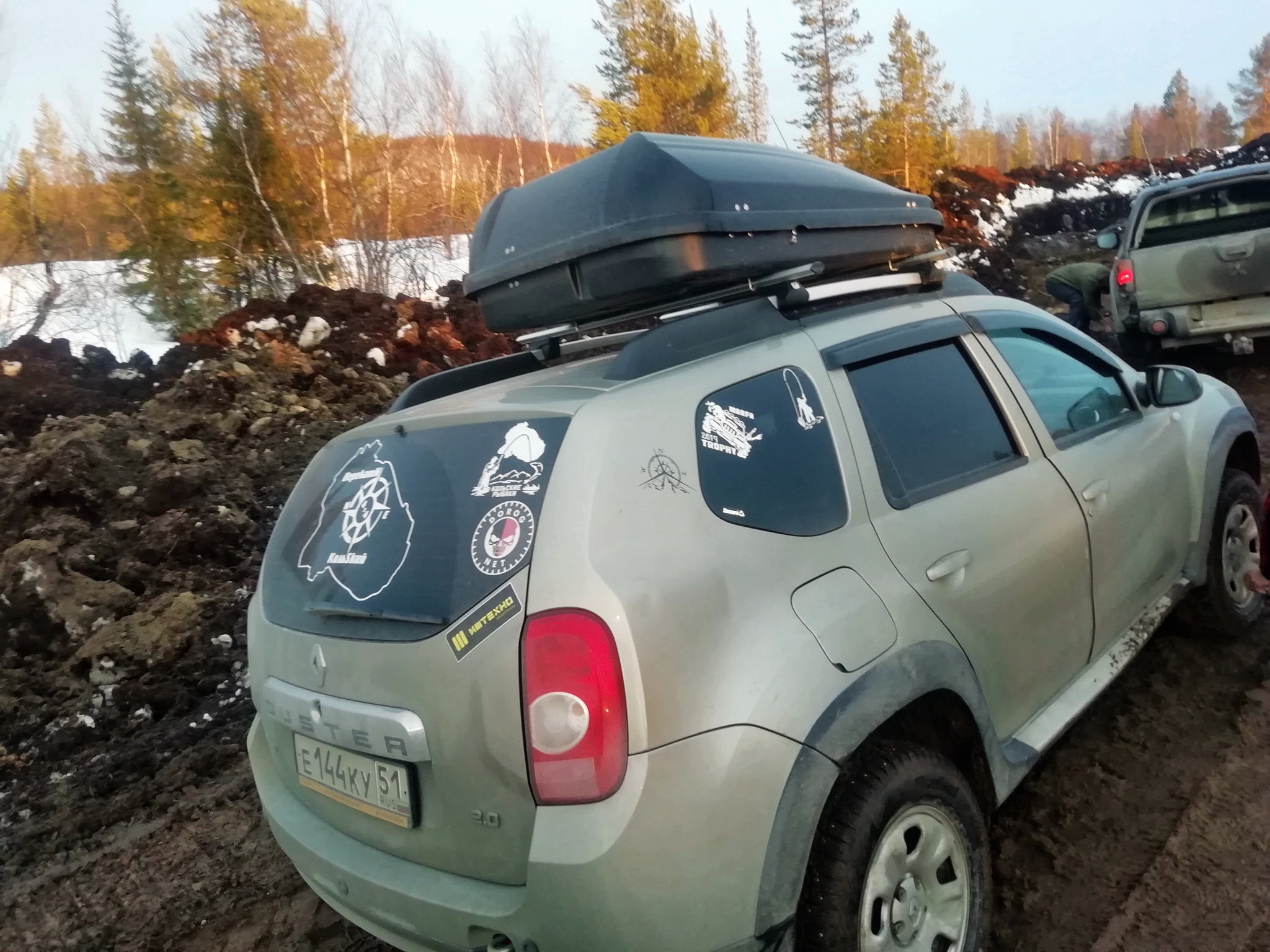 We found dirt! Road reconnaissance along power lines. PerekatiKolsky, Duster, L200, 4x4, Offroad, Murmansk - My, Renault Duster, Mitsubishi, Offroad, 4x4, Murmansk, Kola Peninsula, Dirt, Route, Video, Longpost