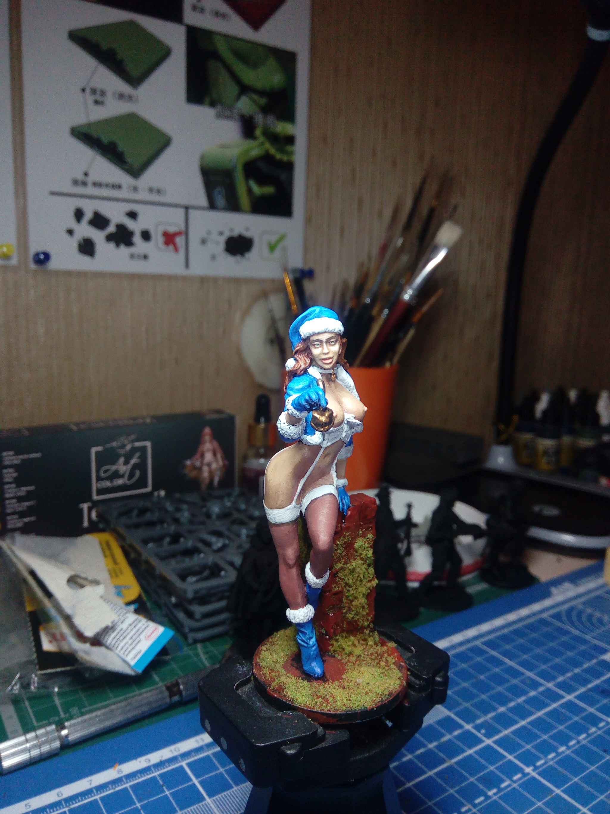 April Snow Maiden - NSFW, My, Miniature, Painting miniatures, Pin up, Self-isolation, Longpost