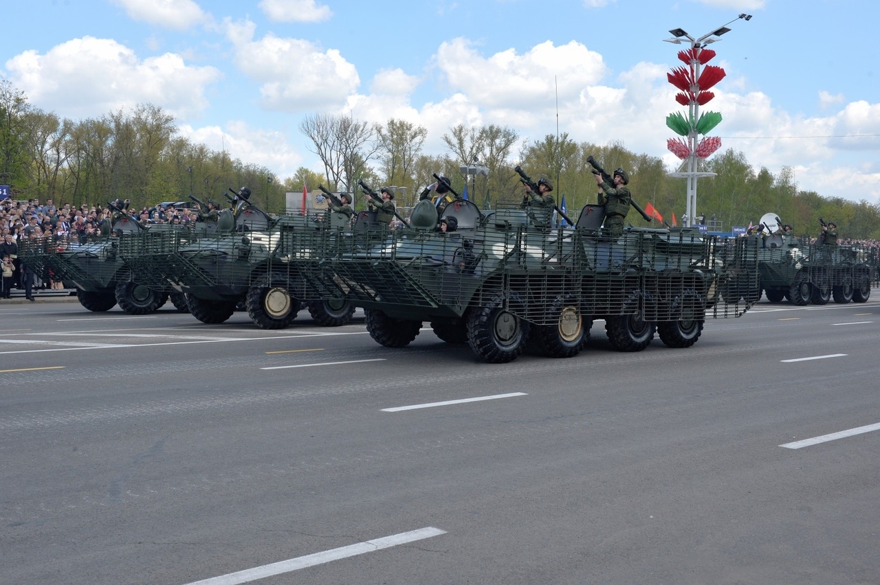 Military parade in Minsk in honor of the 75th anniversary of Victory in the Great Patriotic War - Military parade, Minsk, May 9 - Victory Day, The Great Patriotic War, The Second World War, The soldiers, Tanks, Airplane, Longpost