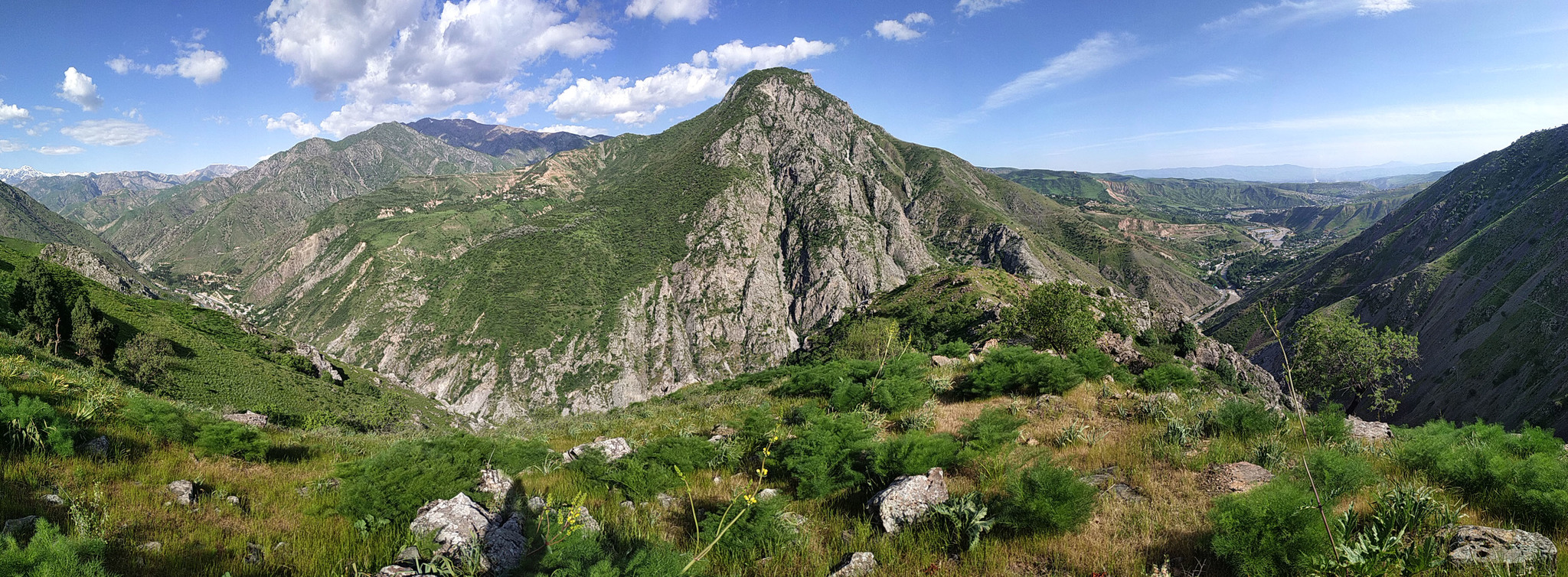 Weekend, near the city - My, The mountains, Панорама, Nature, Tajikistan, Weekend, Longpost