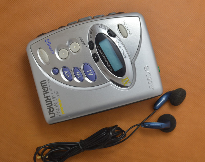 Старенький Walkman WM-FX467 очень нуждается в ремонте - Моё, Ищу специалиста, Ретротехника, Sony walkman, Оренбург