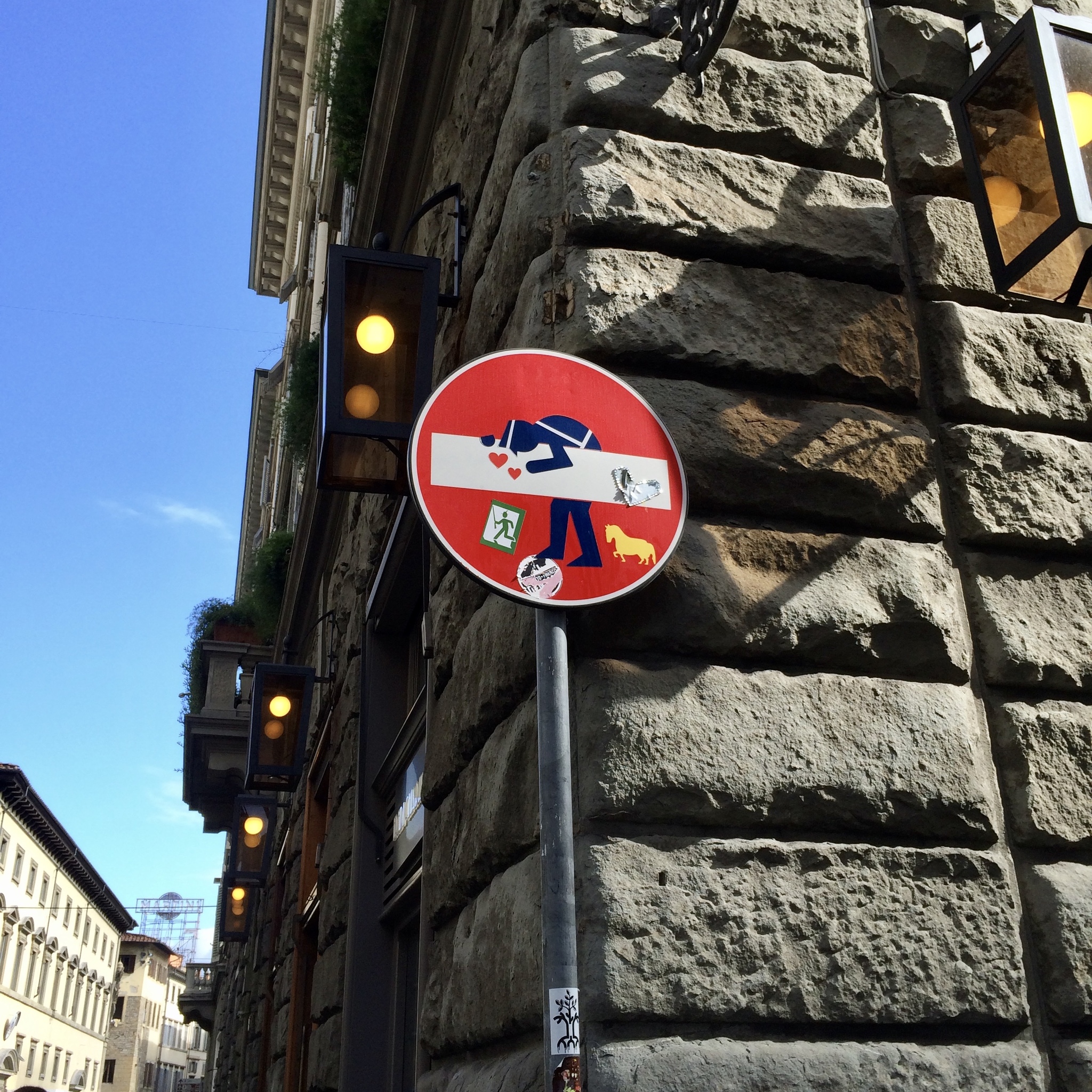 Please give me a sign! - My, Travels, Italy, France, Road signs, Modern Art, Longpost