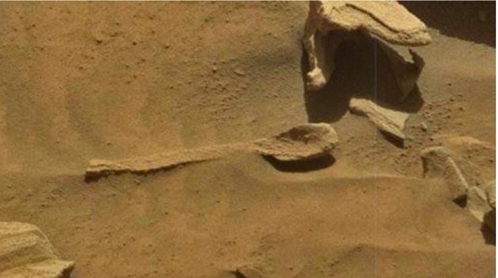 From squirrel to ghost: the most unusual “finds” from Mars - Mars, The photo, Optical illusions, Longpost