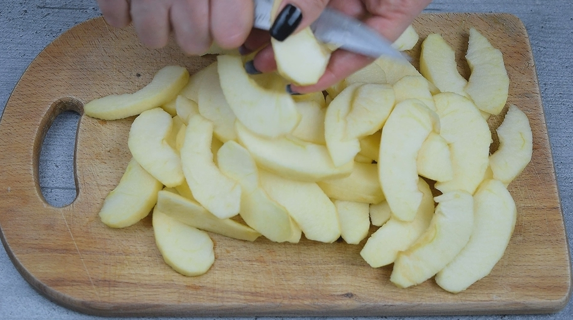 Italian apple pie - when you're tired of charlotte - My, Food, Cooking, Recipe, Kitchen, Pie, Video recipe, Apple pie, Video, Longpost