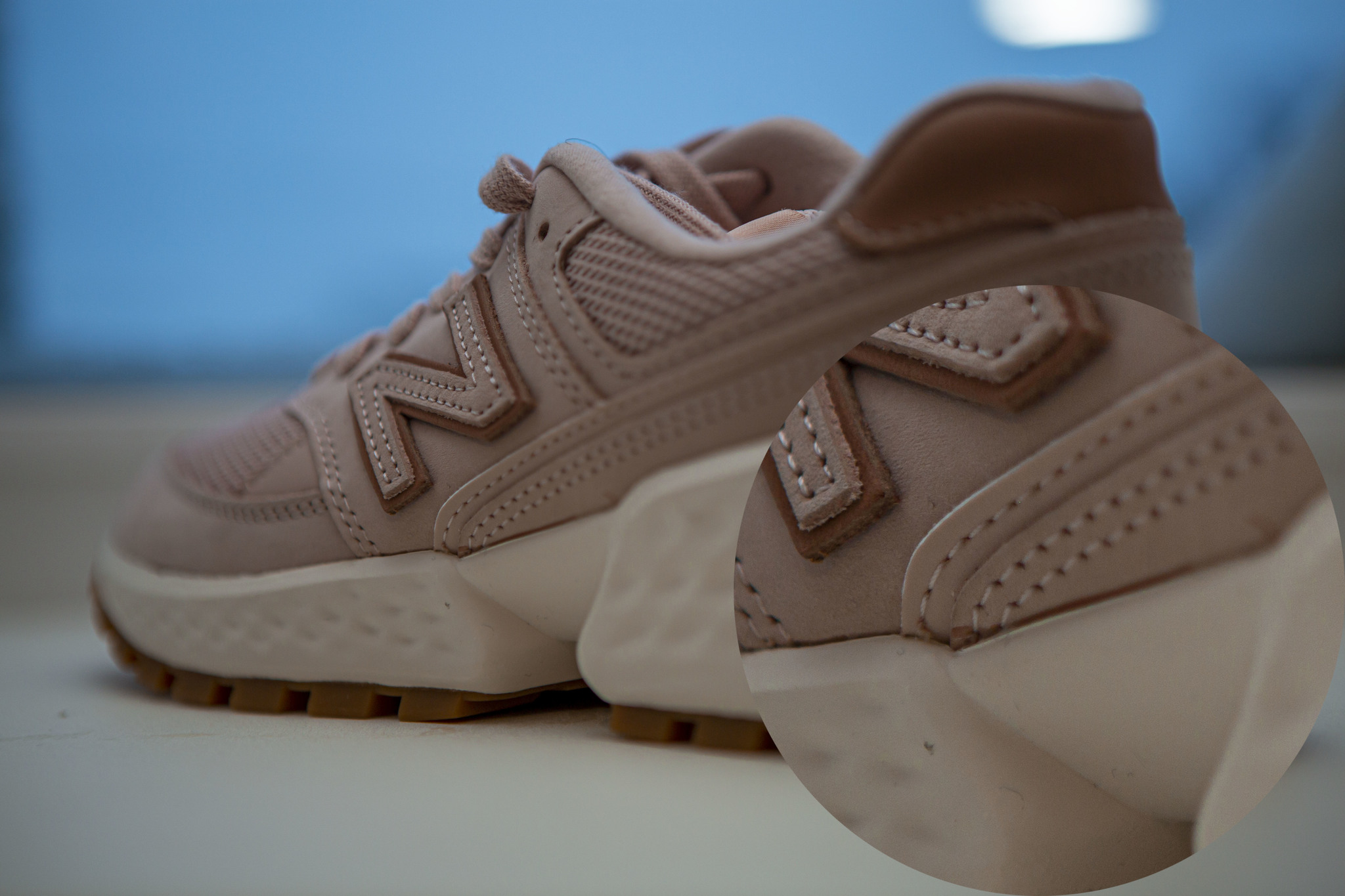Печальный опыт с кроссовками New Balance | Пикабу