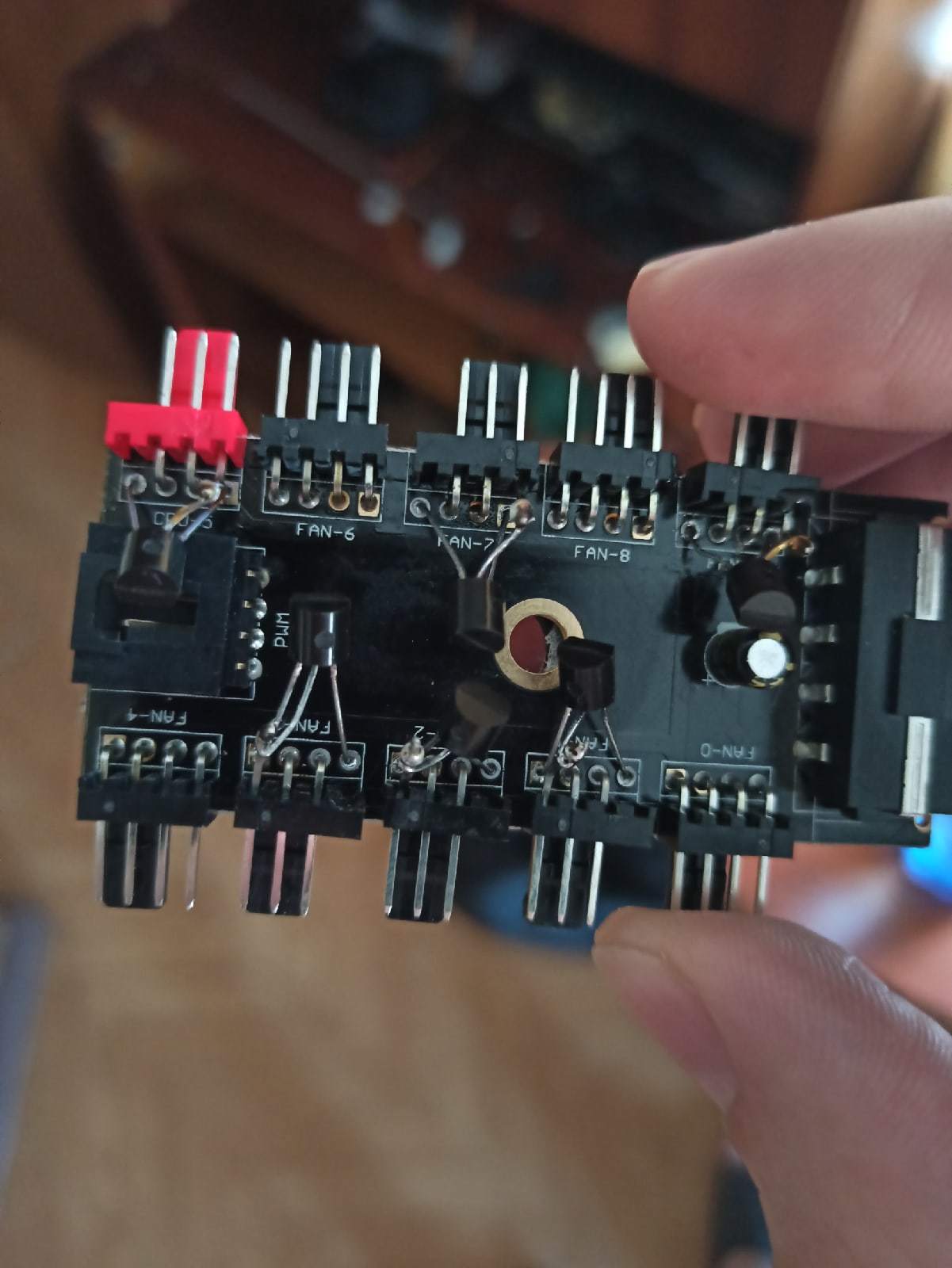 Control of 3pin fans using a PWM controller. Question for radio amateurs - My, Hyde, PC case, Fan, Cooling, Question, Longpost