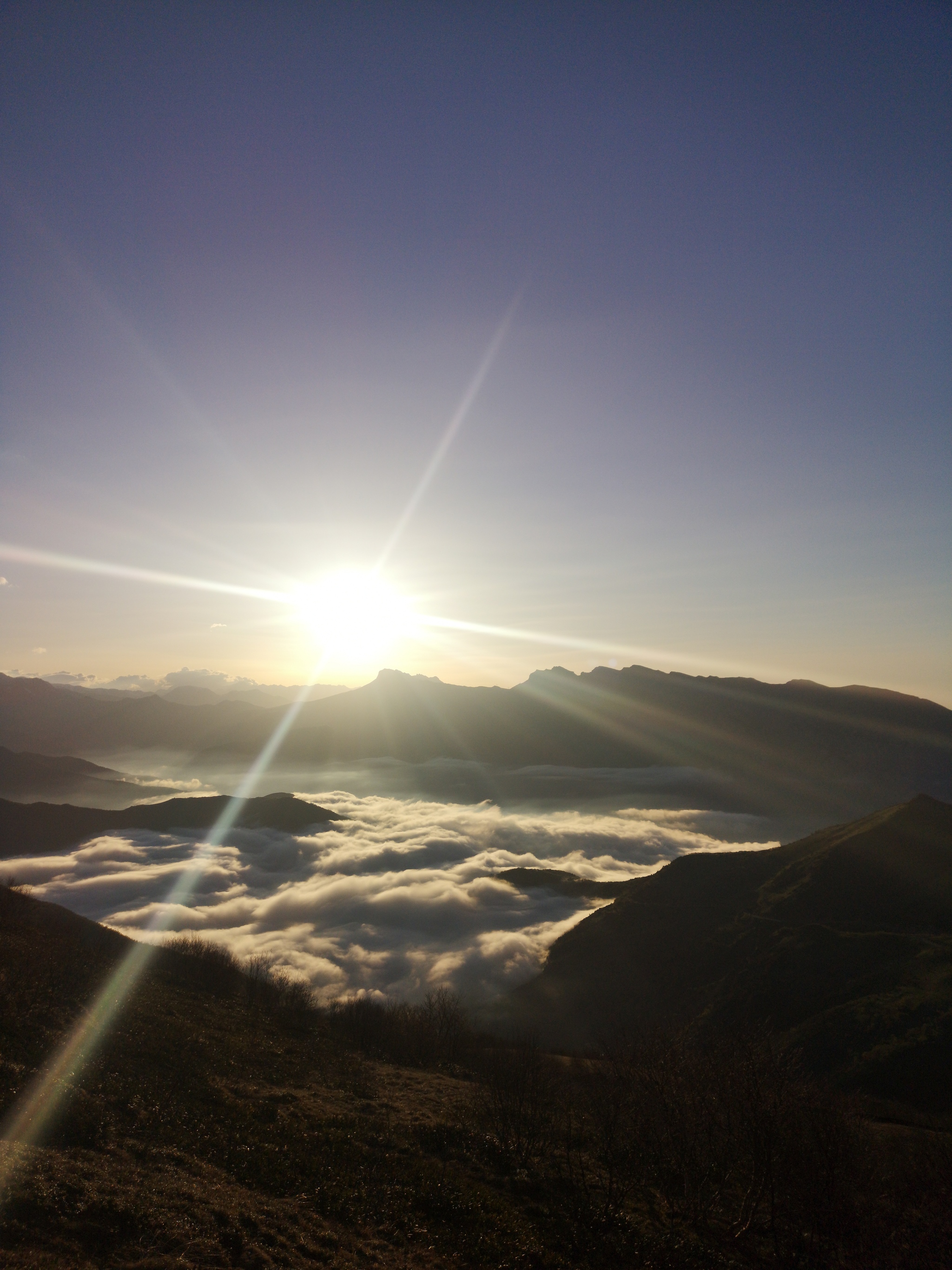 Above the Clouds 2 - My, The nature of Russia, North Ossetia Alania, Ossetia, The mountains, Mobile photography, Huawei p20 PRO, Video, Longpost